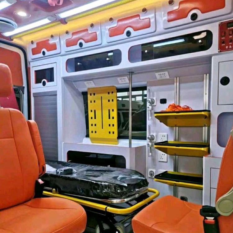 宜丰长途救护车护送病人租赁价格